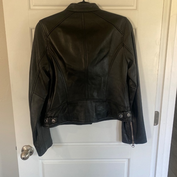 Black Leather Moto Style Jacket - Picture 5 of 11